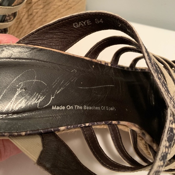 Donald J Pliner snake print 4” espadrille wedges - Picture 5 of 7